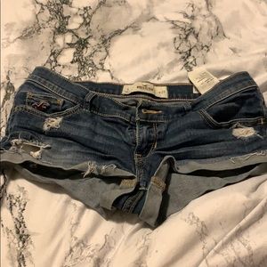 Hollister low rise denim shorts